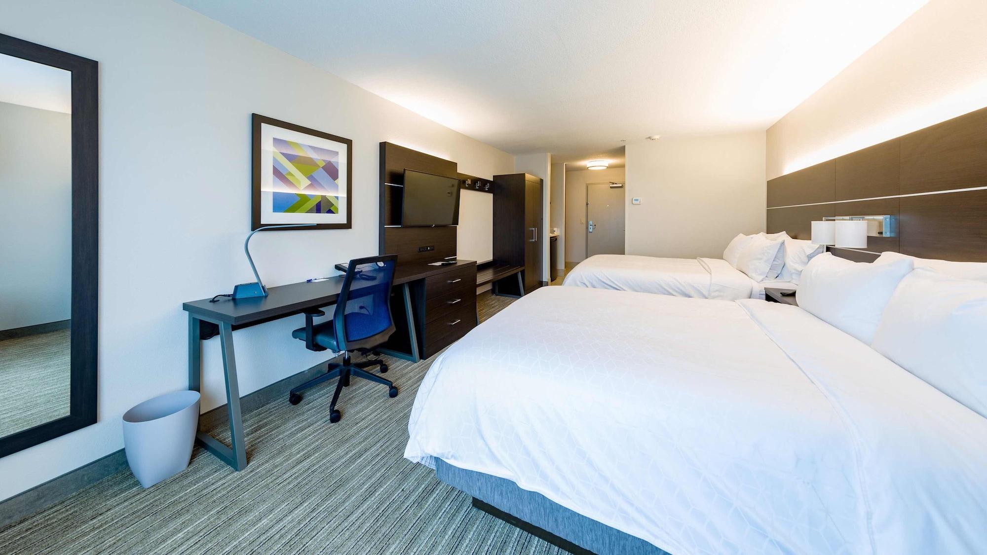 Express & By Ihg