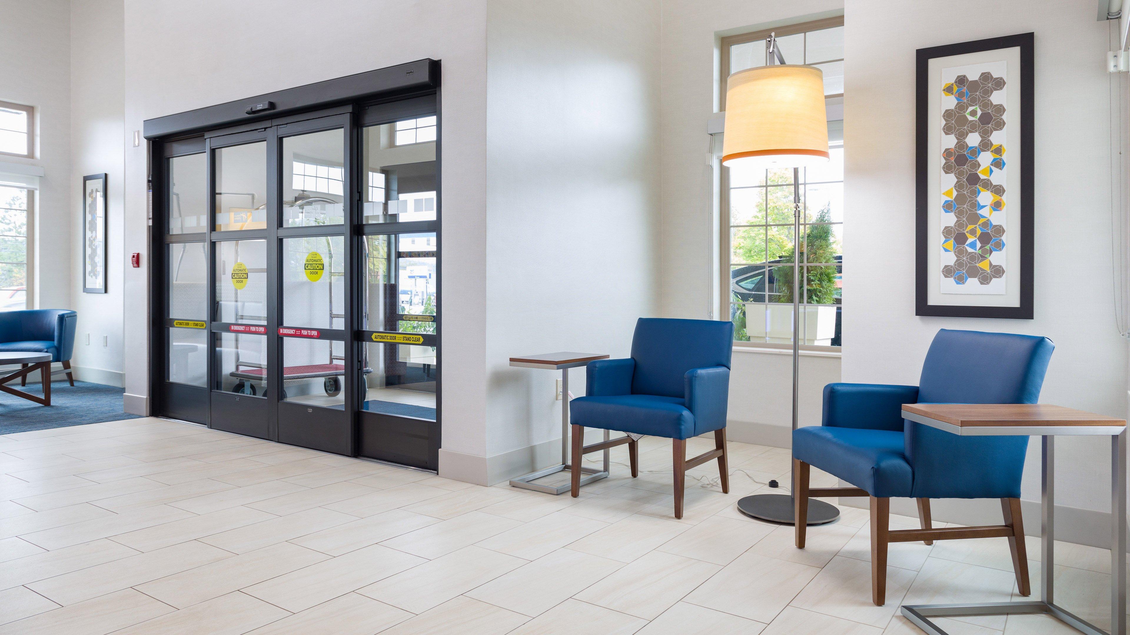Express & By Ihg 3*
