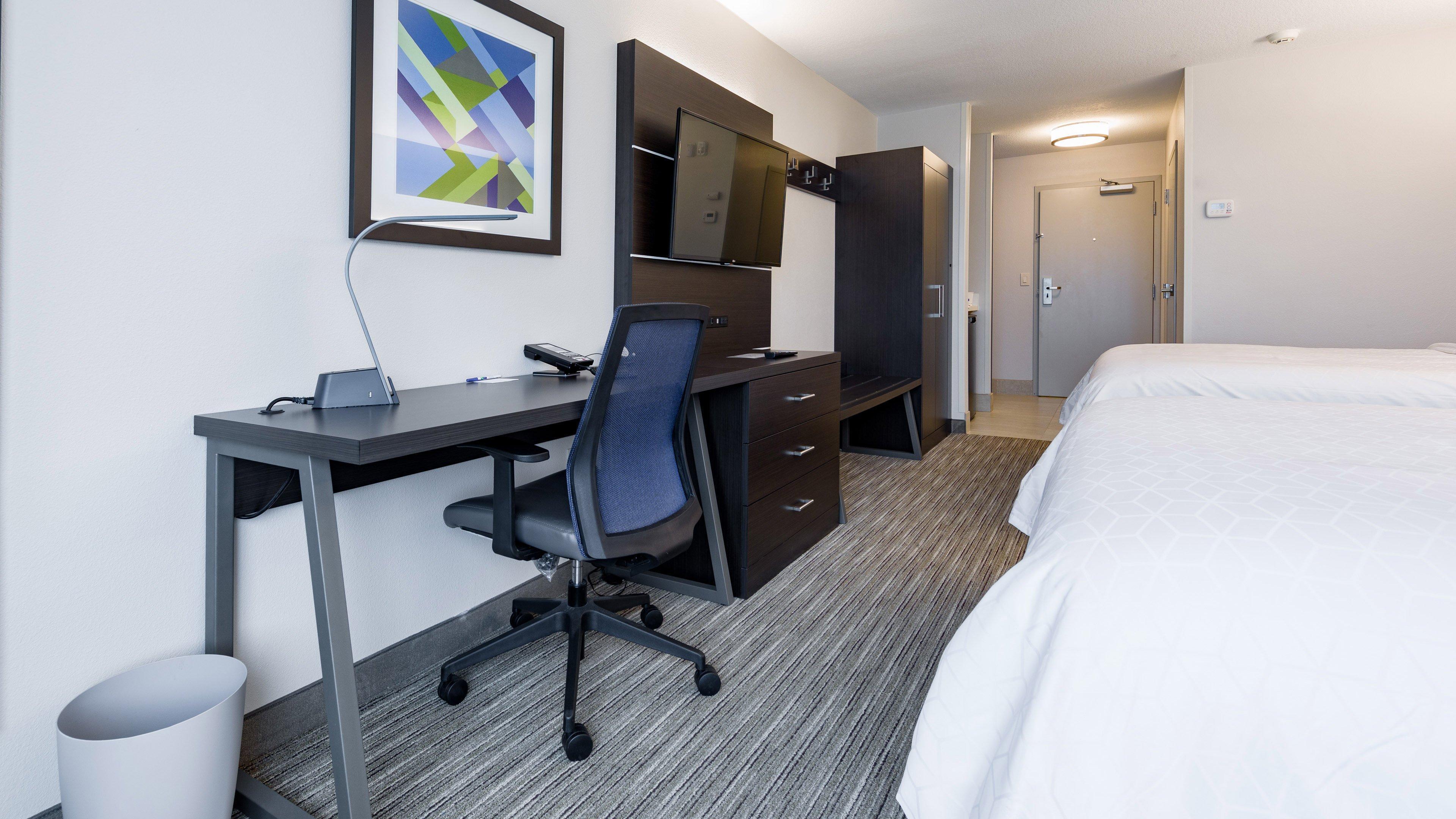 Express & By Ihg 3*
