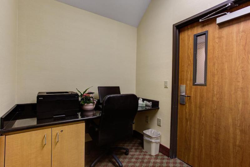 Express & By Ihg 3* Hood River