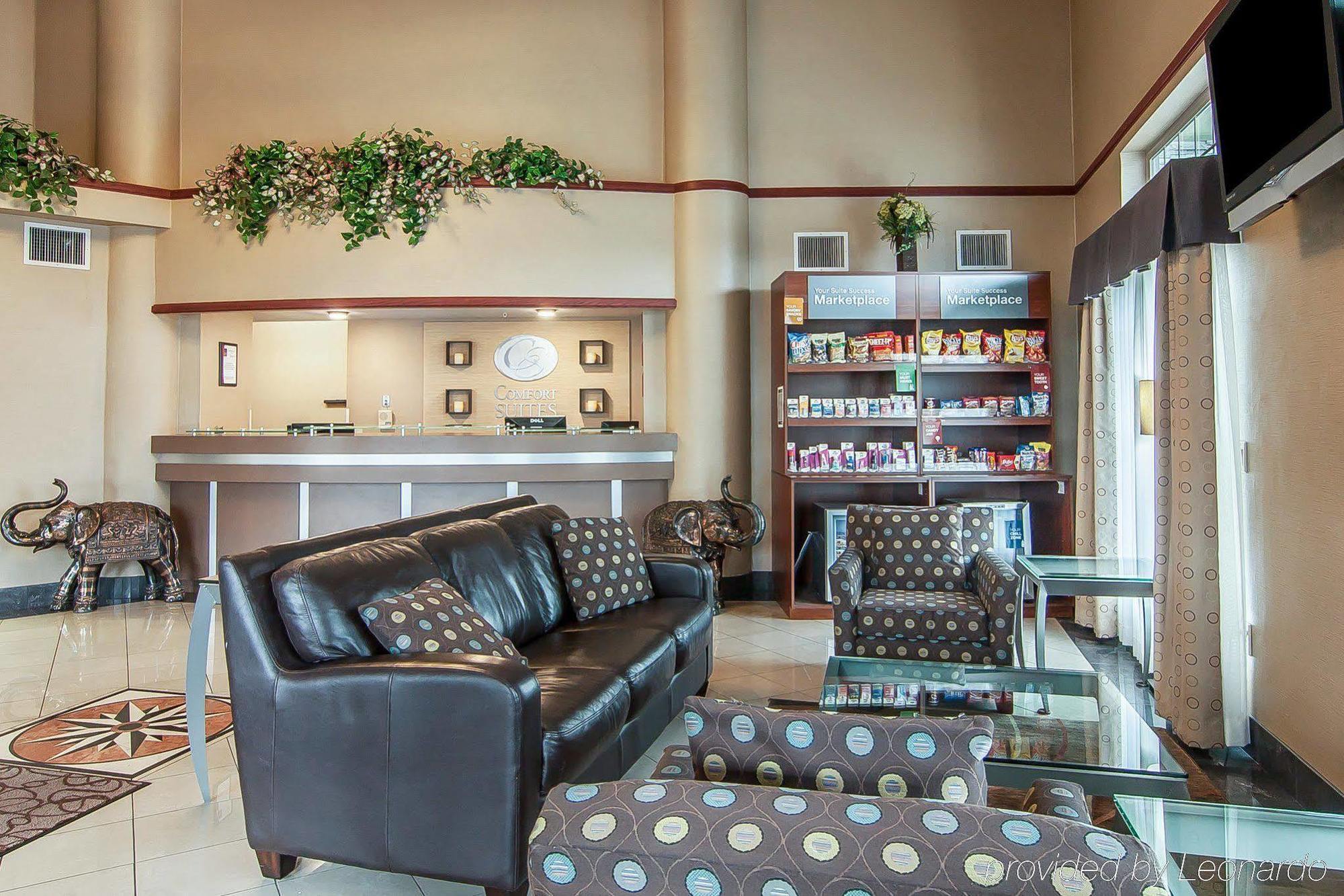 Hotel Express & By Ihg