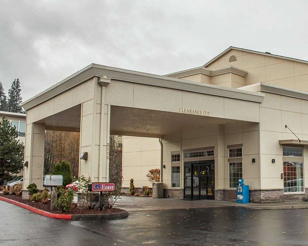 Hotel Express & By Ihg