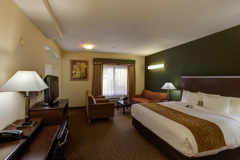 Express & By Ihg 3* Hood River