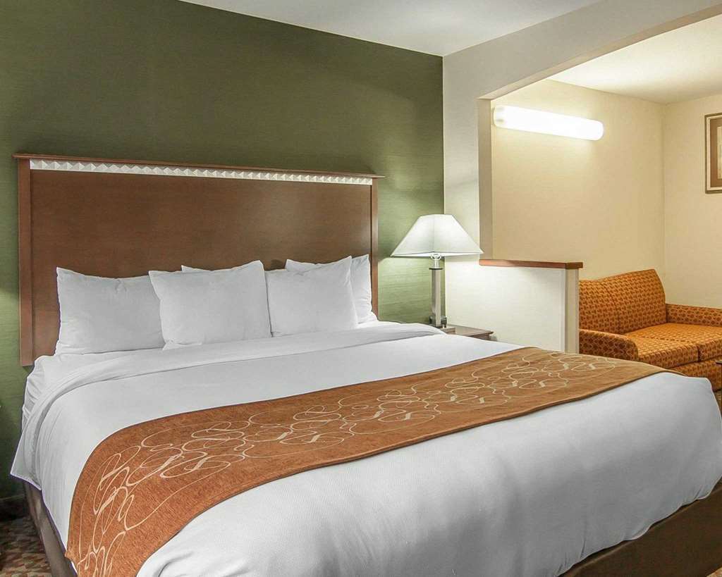 Express & By Ihg Hotel